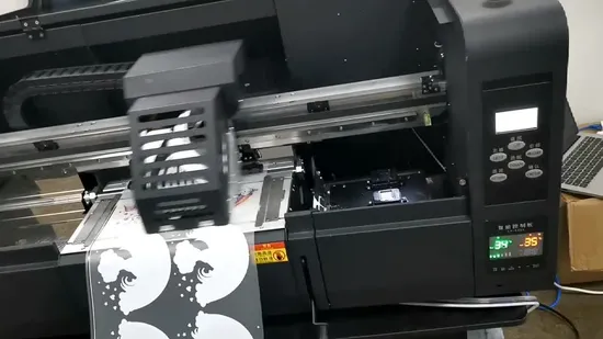 T-shirt a prezzo economico Etichetta personalizzata 4 Testina di stampa Circolazione inchiostro bianco Stampa Dtf